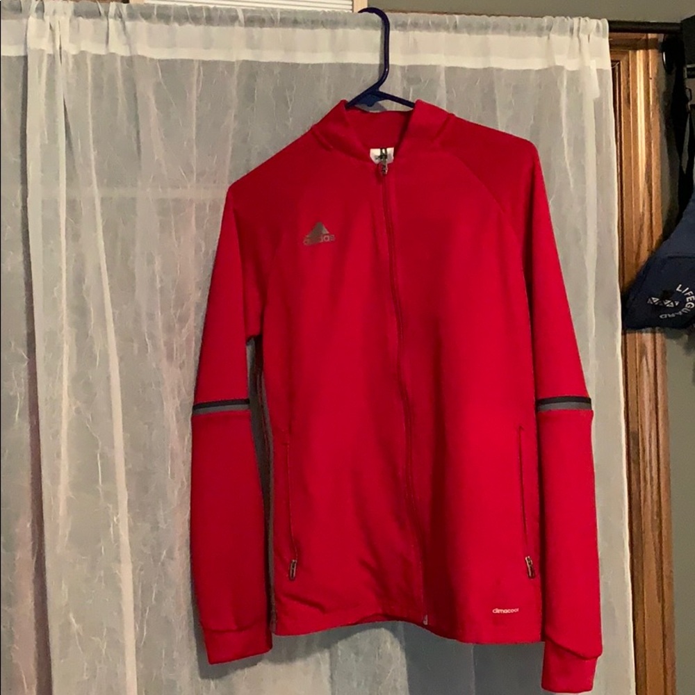 Red Adidas ‘climacool’ lightweight jacket.
